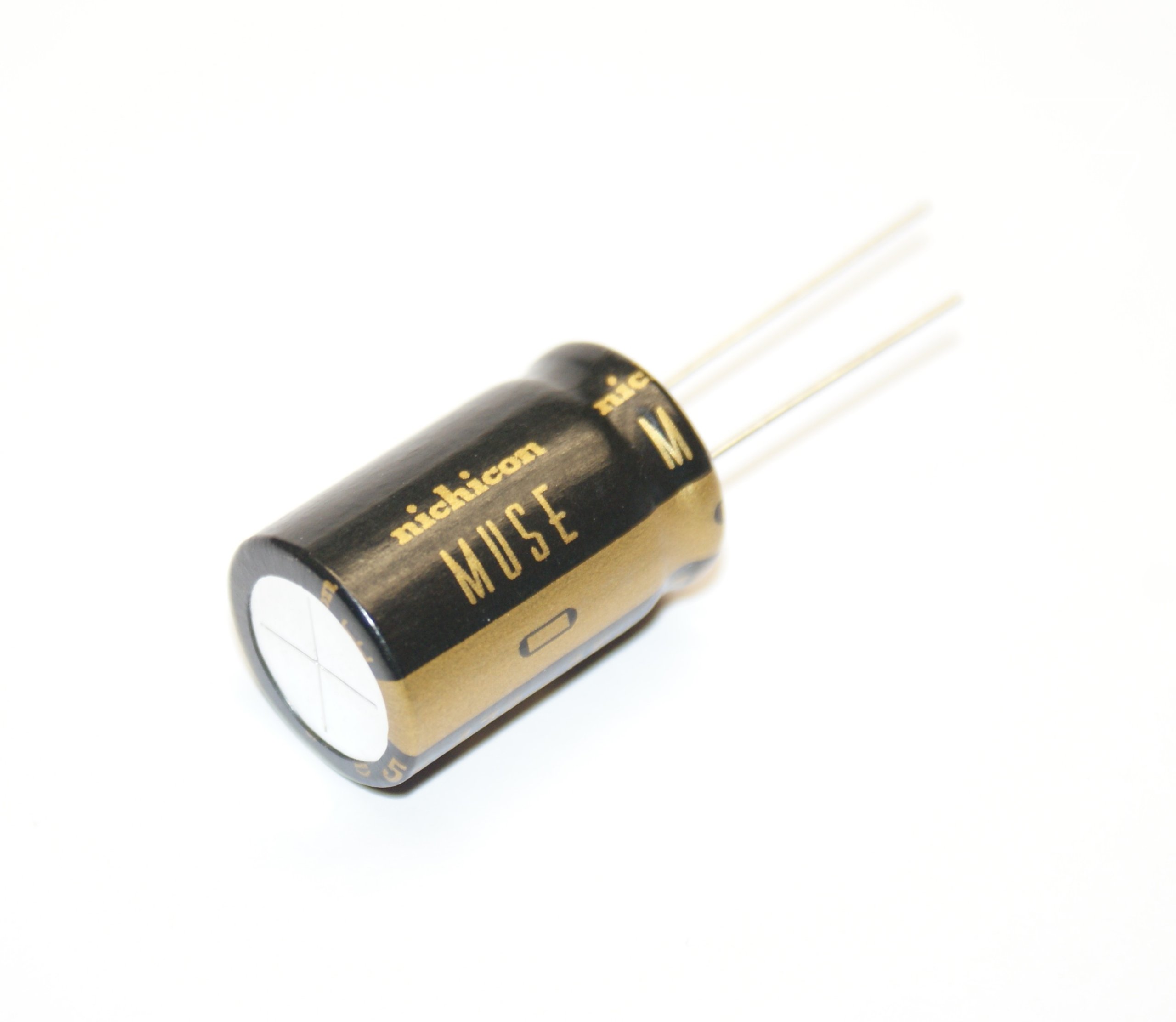 

Audiofilski Nichicon Muse Kz 470uF/25V (#481)