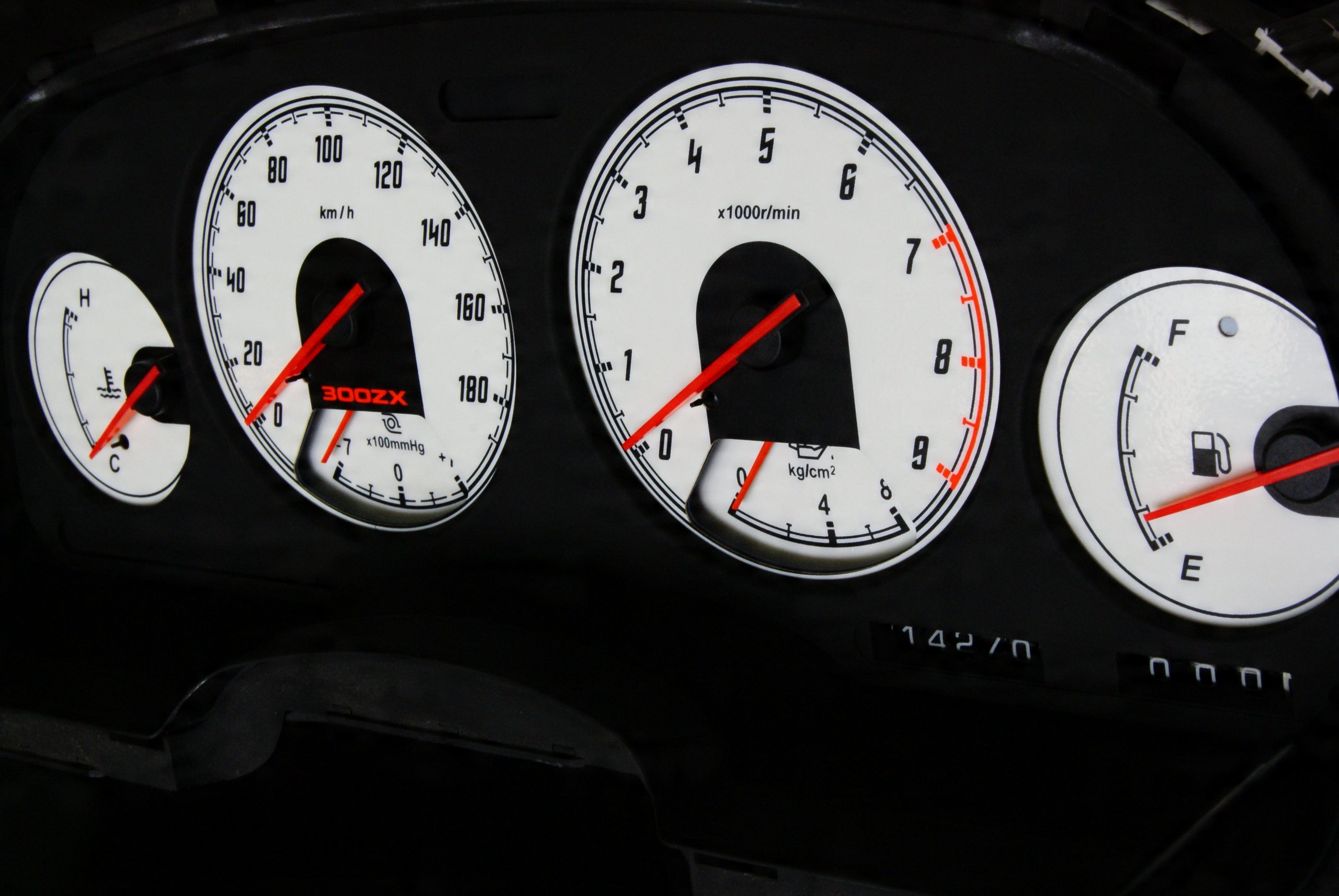 Nissan 300ZX MoMan диски одометра INDIGLO шаблон 2 EAN (GTIN) 0089688078433