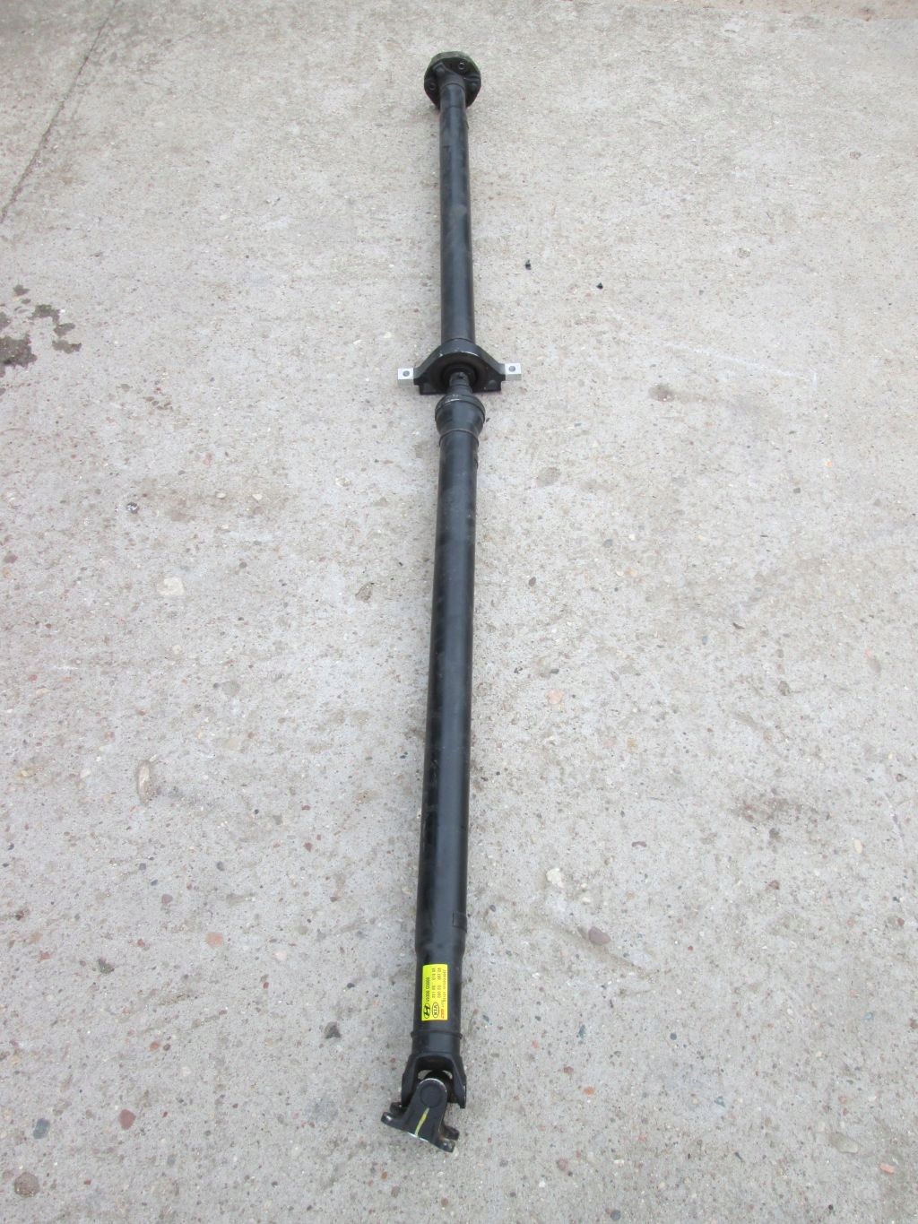 TUCSON II 16-18 2.0 CRDI ВАЛ ПРИВОДНОГО 49300-D3000