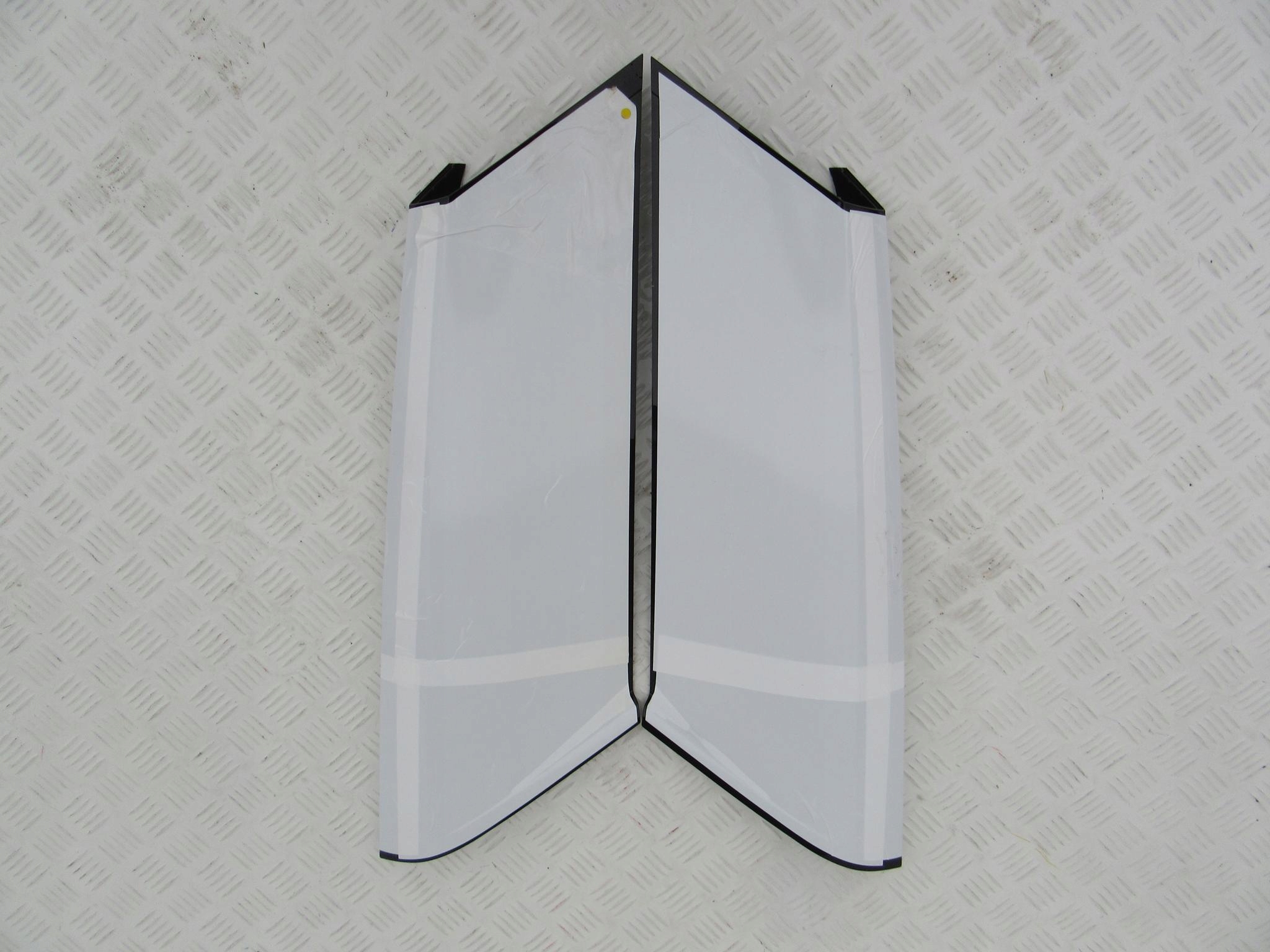 CK52-29149-AH - RANGE ROVER EVOQUE КРЫШКА L ИЛИ P-СТОЙКИ