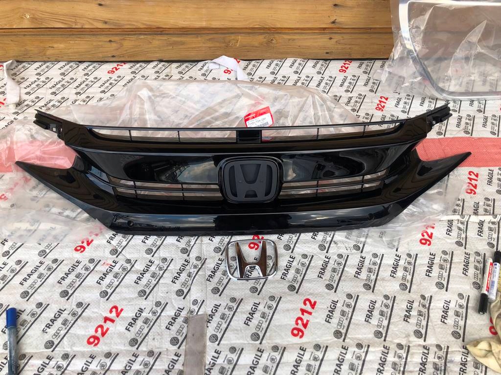 HONDA CIVIC X ATRAPA GRILL Numer katalogowy części 71121-TGG-A0XX