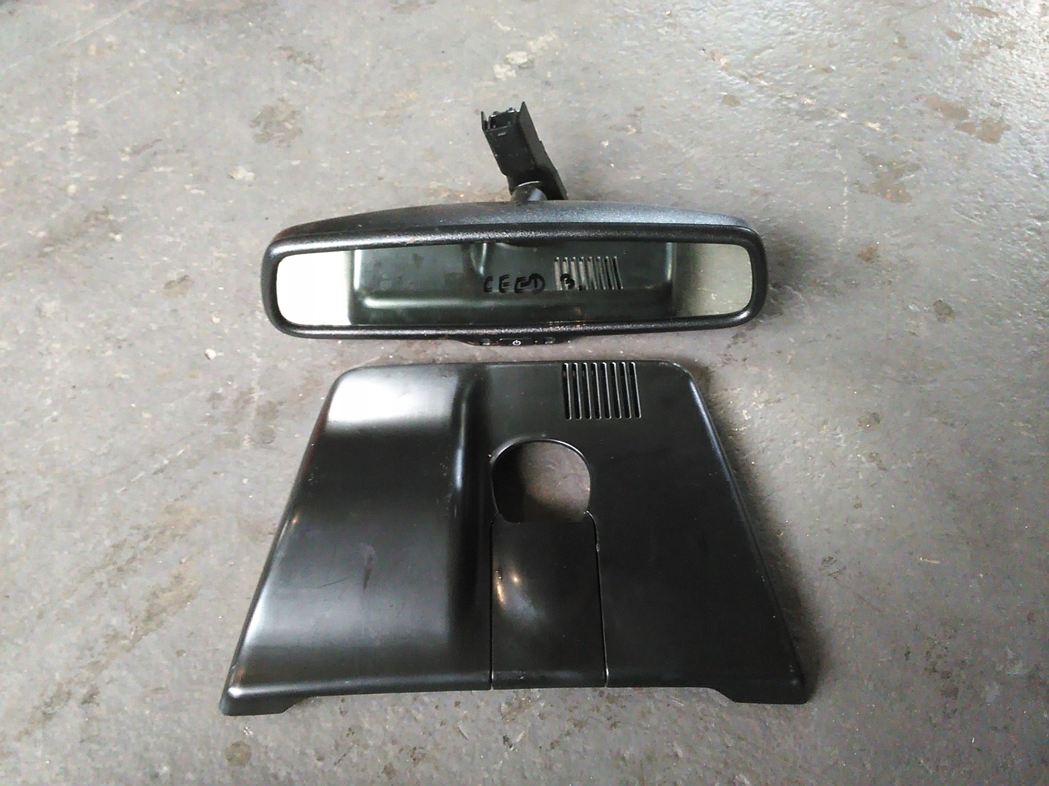 KIA CEED III 2018 20 LUSTERKO WEWNETRZNE WSTECZNE