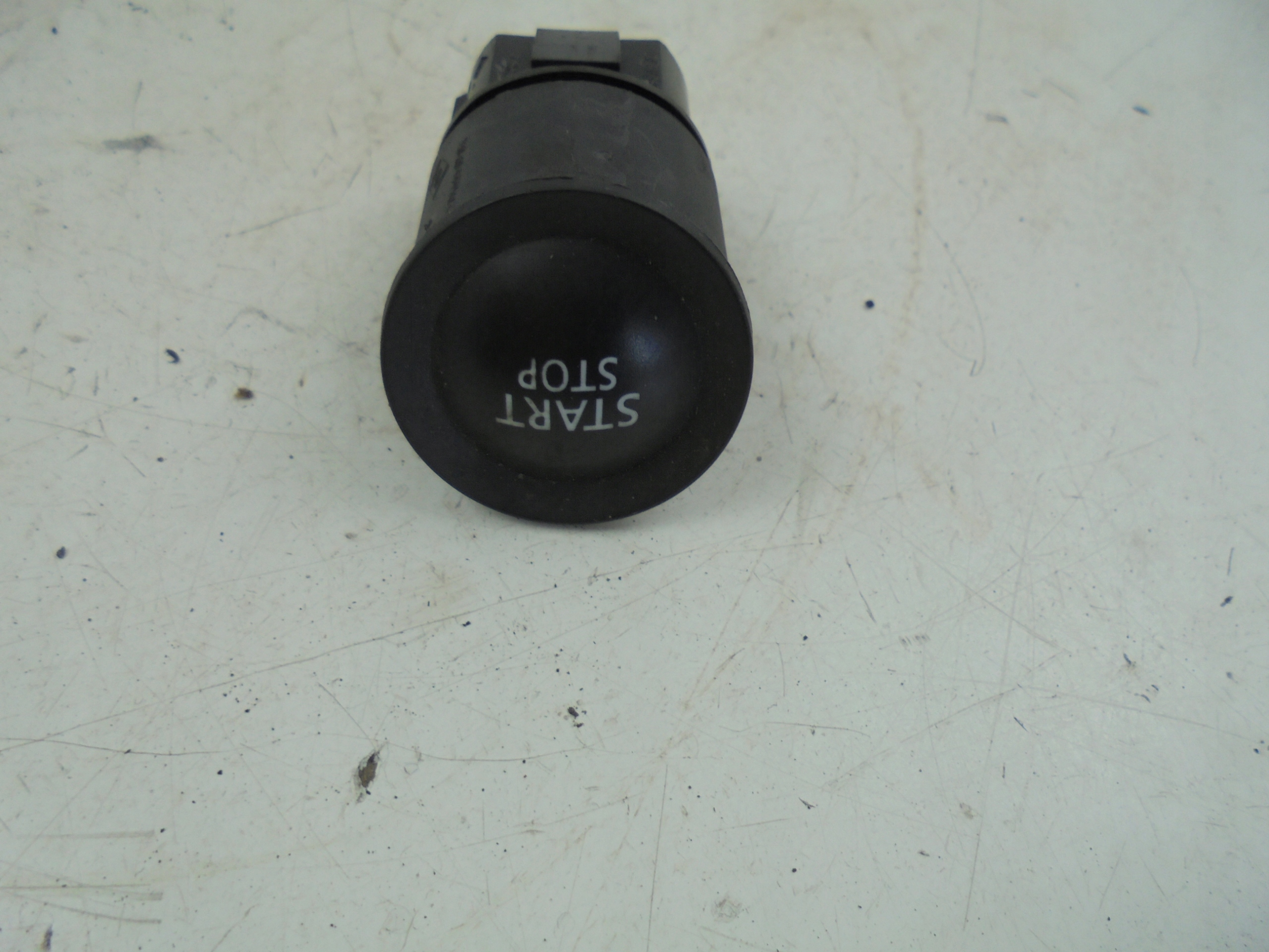 WŁĄCZNIK START STOP RENAULT SCENIC II MEGANE II