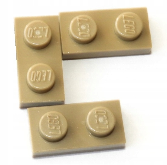 

00018 Lego 3023 4497082 płytka 1x2 c.piaskowy 3szt