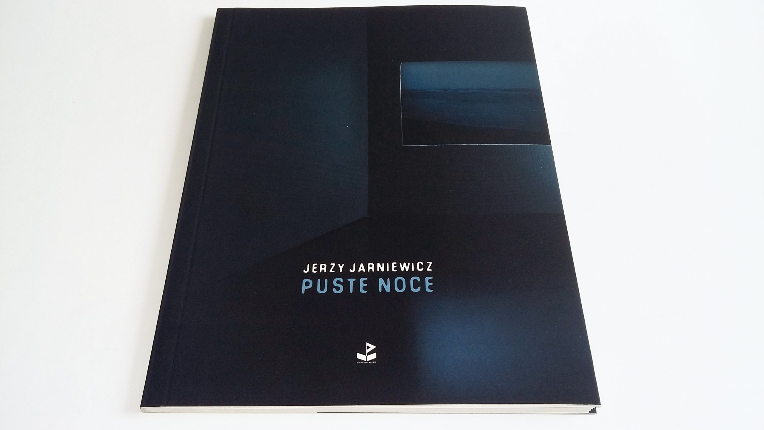 Jerzy JARNIEWICZ Puste noce Gatunek Poezja