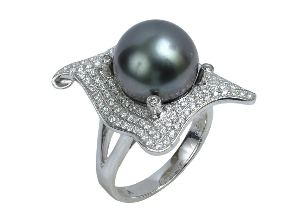 Zlatý Prstýnek S Černou Perlou Tahiti, Brilianty