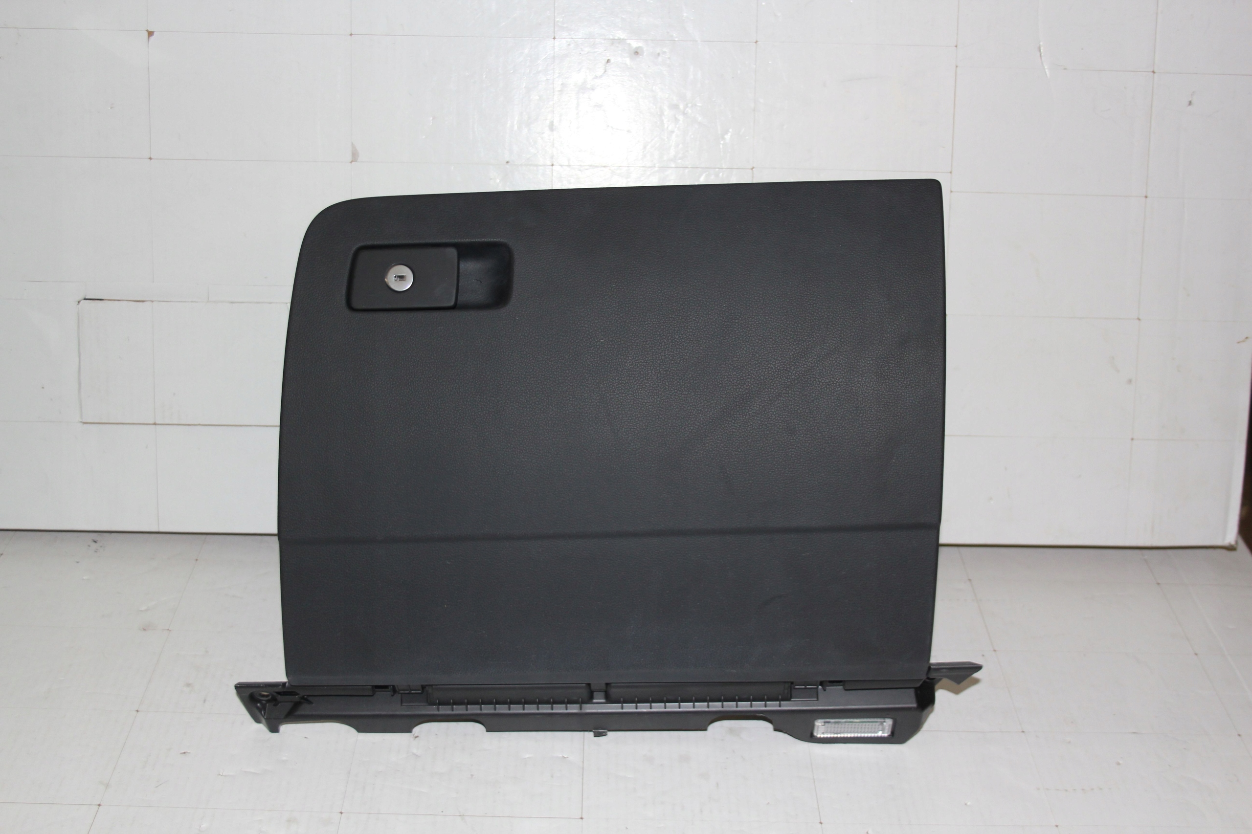 3G1857097D - Пассажирский отсек охлаждения регулировка VW PASSAT B8