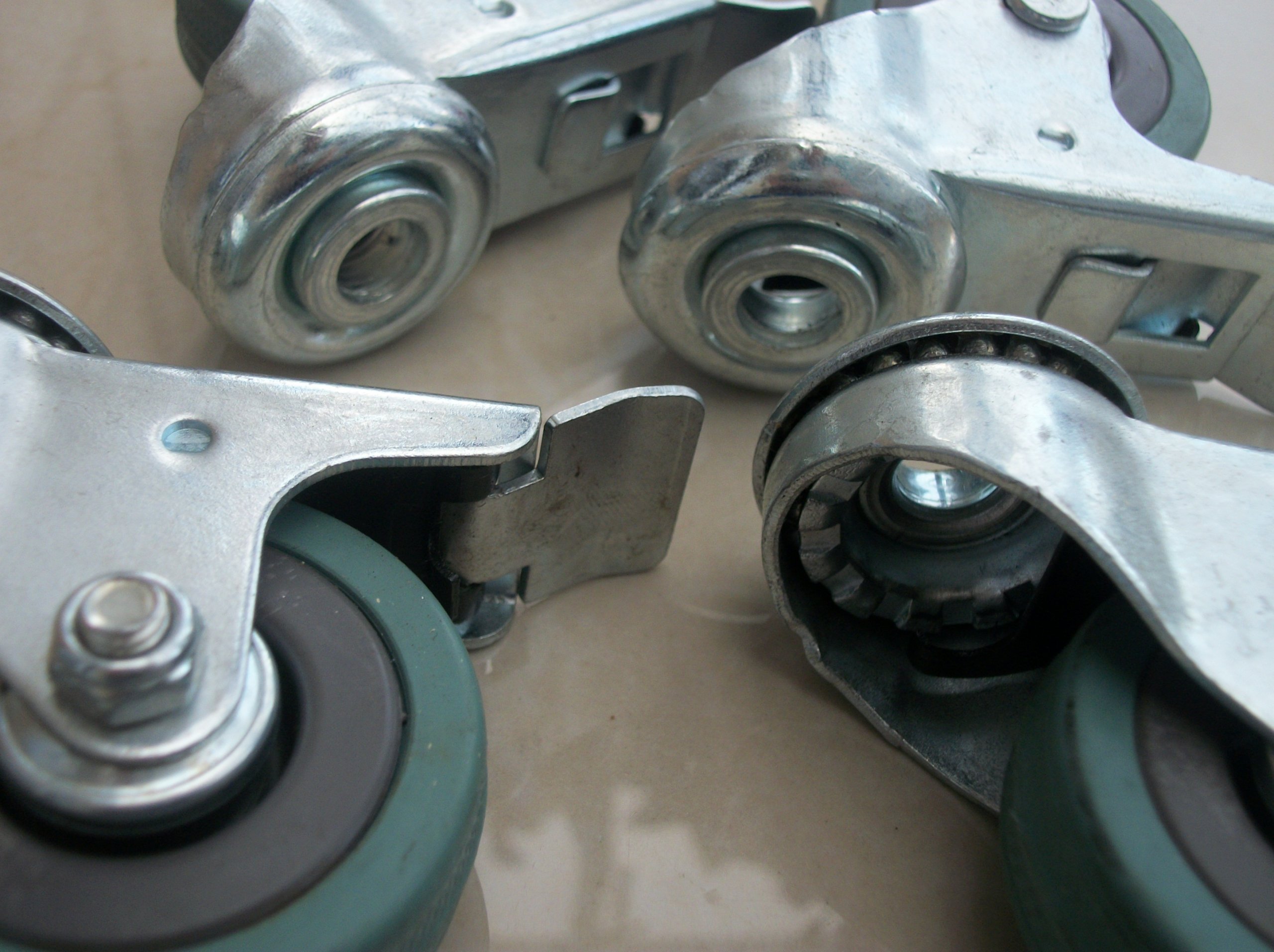 Koła fi 50 mm skrętne HAMULEC Zestaw koło do mebli Marka inna