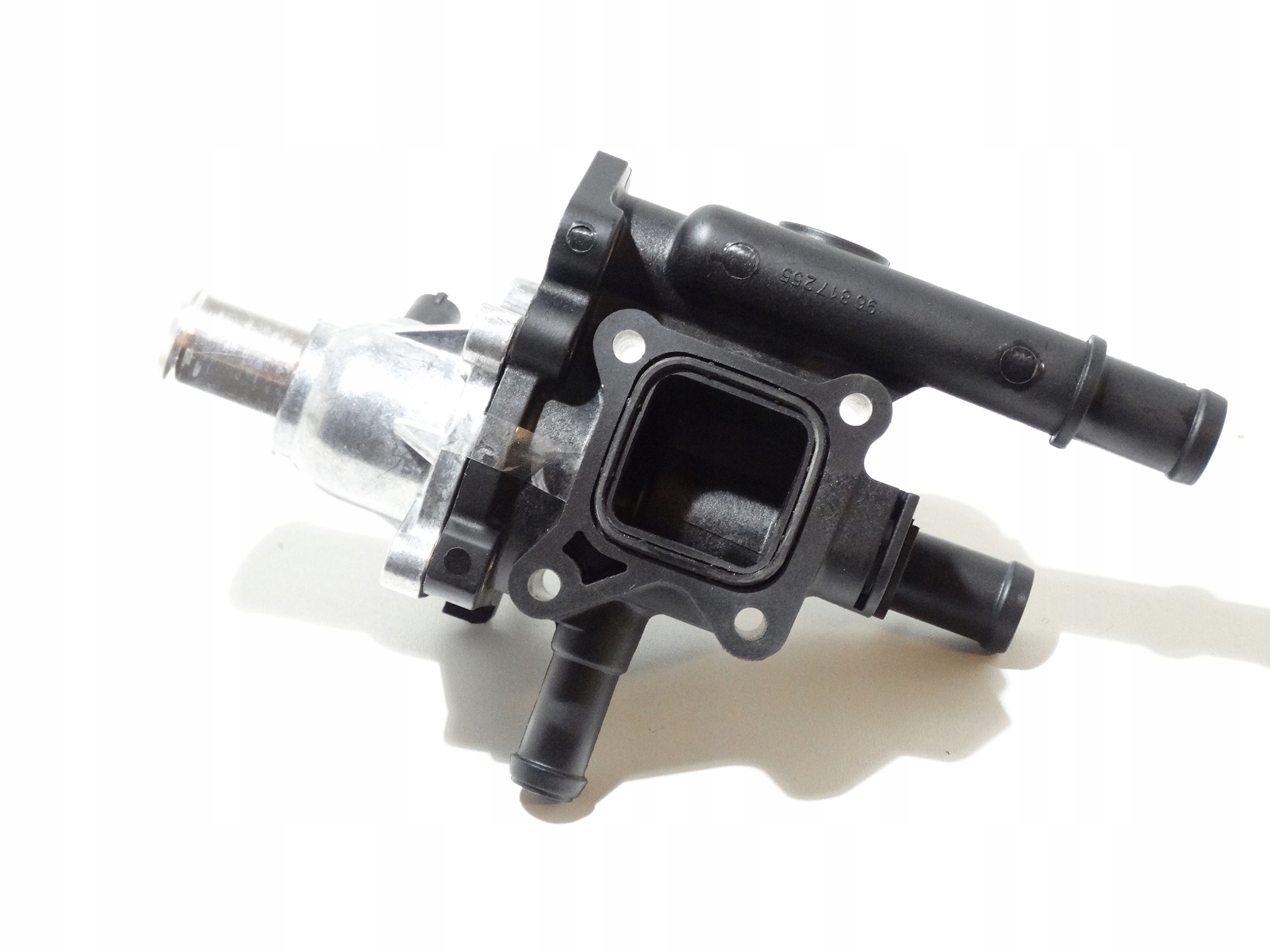 NOWY TERMOSTAT Z OBUDOWĄ CHEVROLET ORLANDO 1.8 Producent części Inny