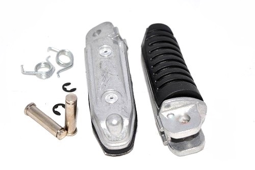 107-01 - ПОДНОЖКИ ДЛЯ НОГ СПЕРЕДИ ДЛЯ SUZUKI RF 600 900