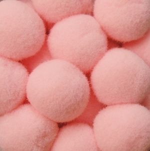 Pompony 20mm miękkie kuleczki 100szt. różowe