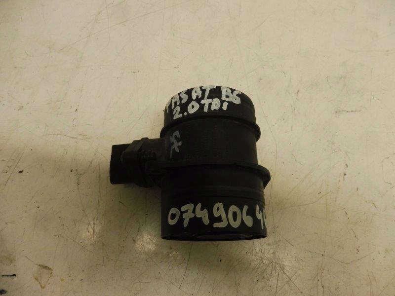 Расходомер VW Passat B6 2,0 TDI 0281002461