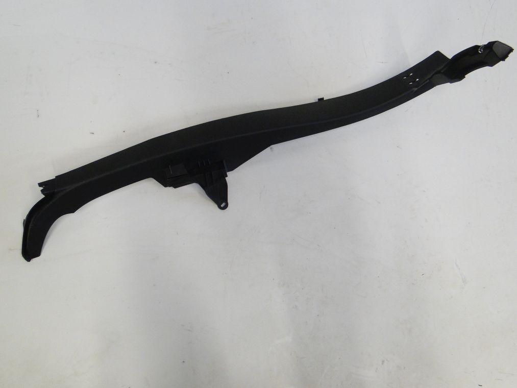 MERCEDES 205 OSLONA SLUPKA LEWEGO TYL A2056900225 Quality of parts according to GVO O original with car manufacturer s logo OE