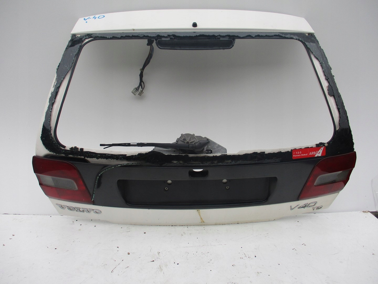 boot doors VOLVO V40