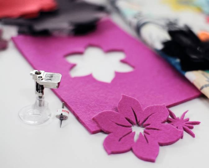 BERNINA CutWork-вырезать в ткани вышивальная машина! Kind embroidery machine