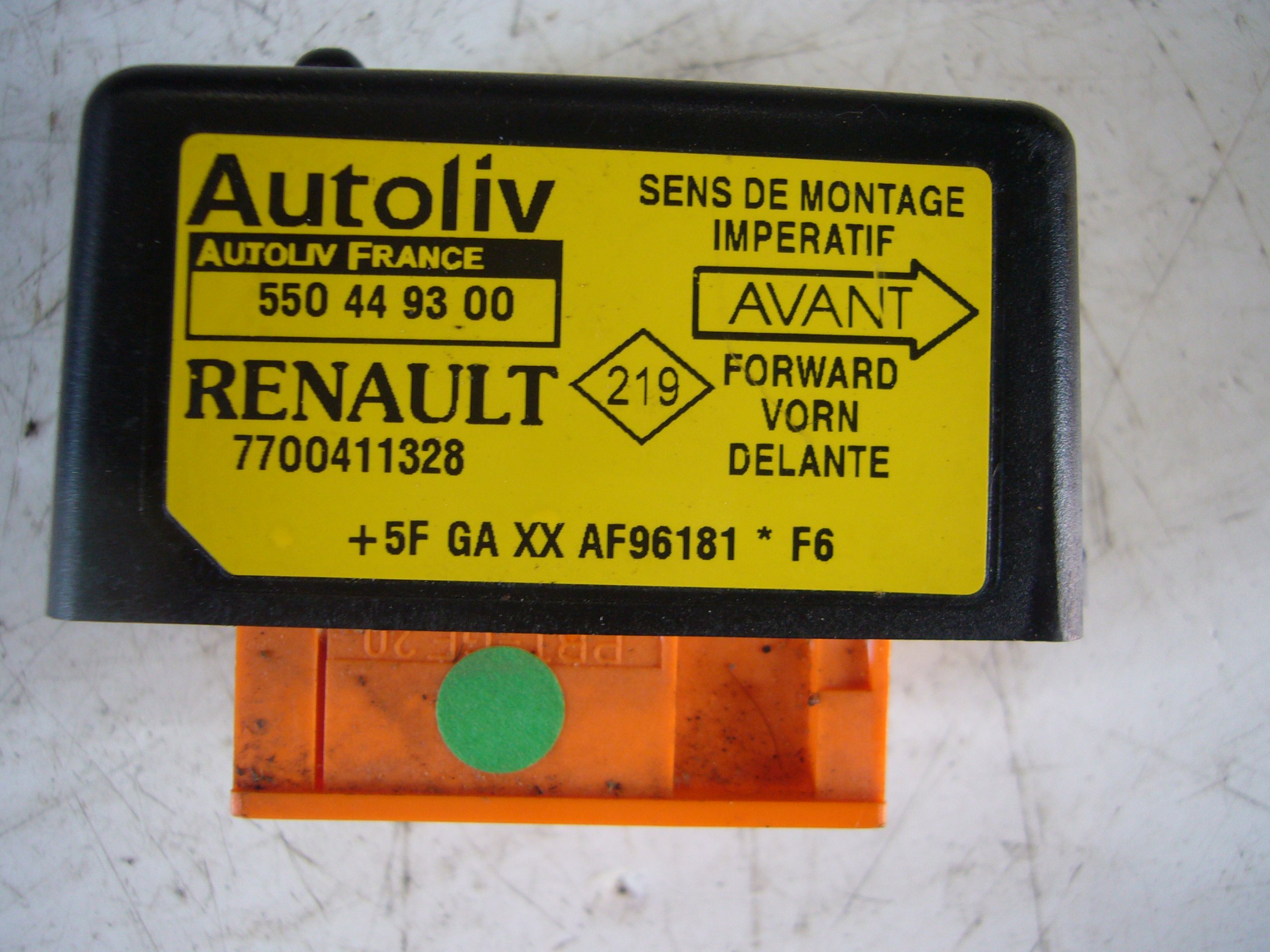 8138/38 SENZOR AIRBAG 7700411328 RENAULT LAGÚNA