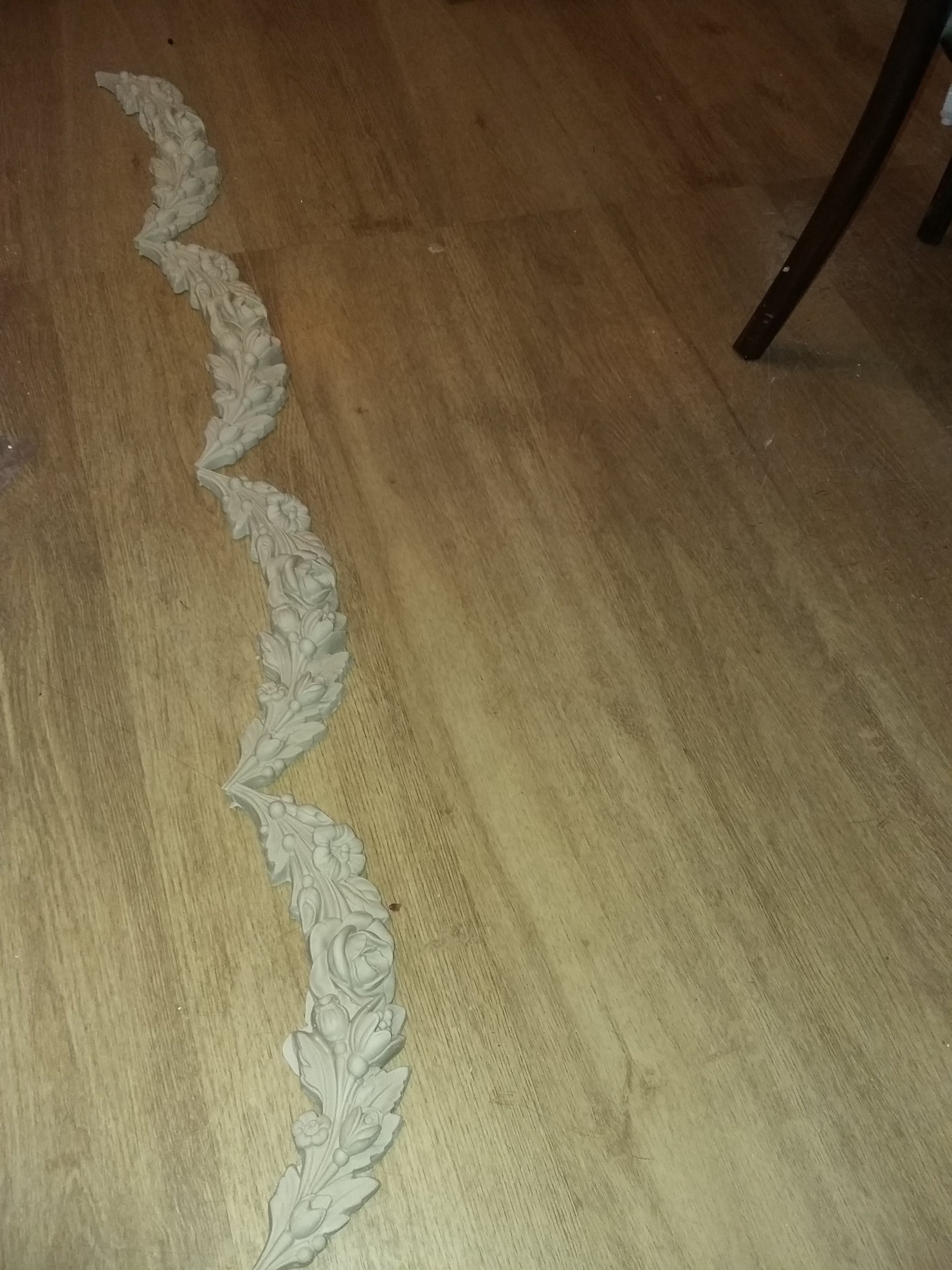 DEKOR GIPSOWY SZTUKATERIA GIPSOWA DEKORY Z GIPSU Marka Adelid