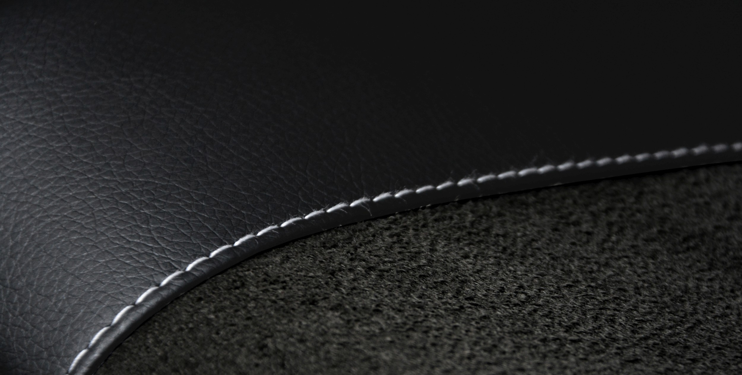 POKROWCE NA SIEDZENIA skóra RENAULT CLIO IV 2013- Producent Auto-dekor