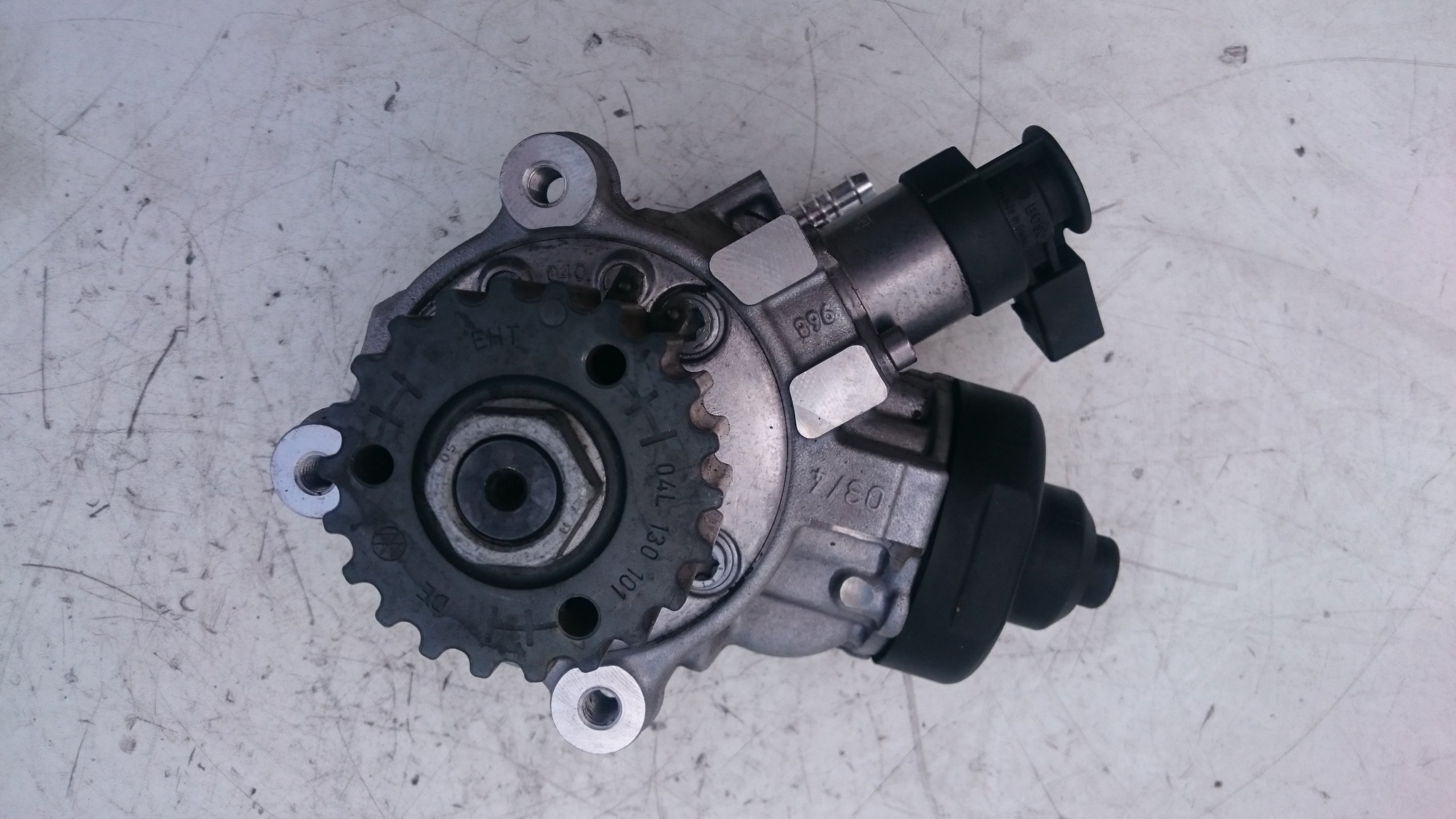 pumpa visokog pritiska VW AUDI SEAT 04L130755D 0445010537