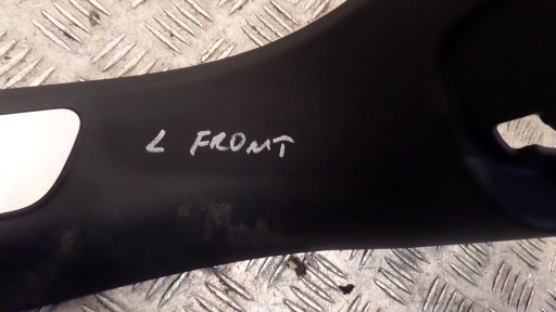 IDEALNA moulding left front AUDI A8 D4 W12 1