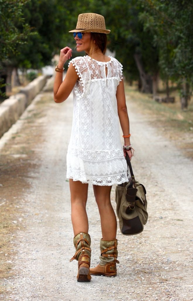 LETNIA SUKIENKA PLAŻOWA BOHO BIAŁA TUNIKA KORONKA PAREO KORONKOWE FRĘDZLE EAN (GTIN) 5906203995882