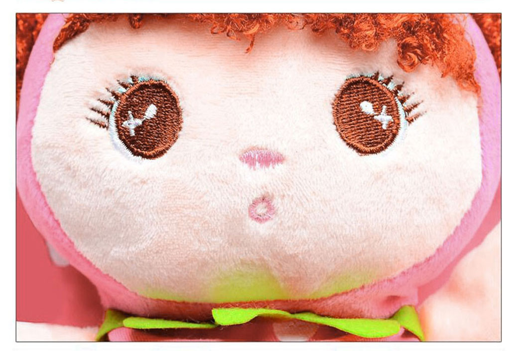 MAŁY PLECAK Z ODPINANĄ UROCZĄ SZMACIANĄ LALKĄ PYZĄ Marka inna