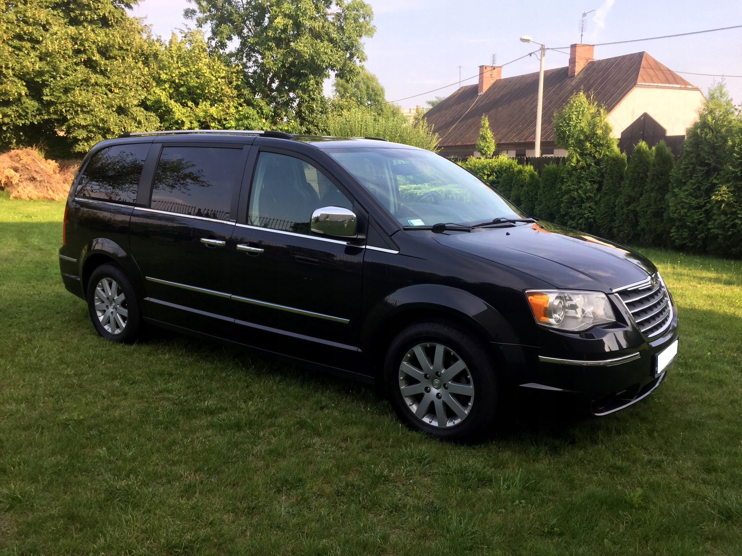 Chrysler voyager. Крайслер Гранд Вояджер. Крайслер Гранд Вояджер 5. Chrysler Grand Voyager 2008 2.8 дизель. Крайслер Гранд Вояджер 2007 3.3.