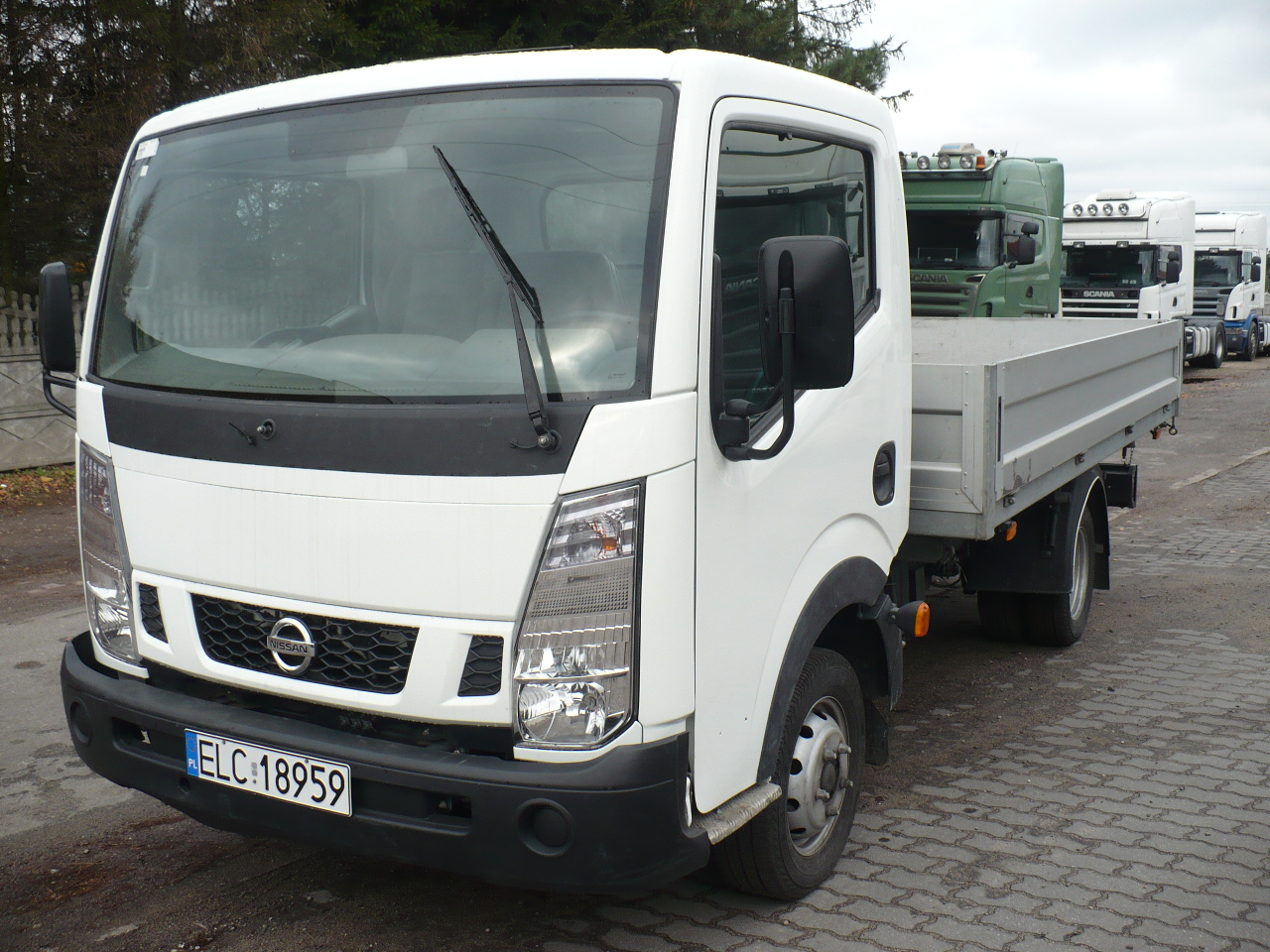 NISSAN CABSTAR WYWROTKA PRZEBIEG 5000km!!!! 7104065703 oficjalne