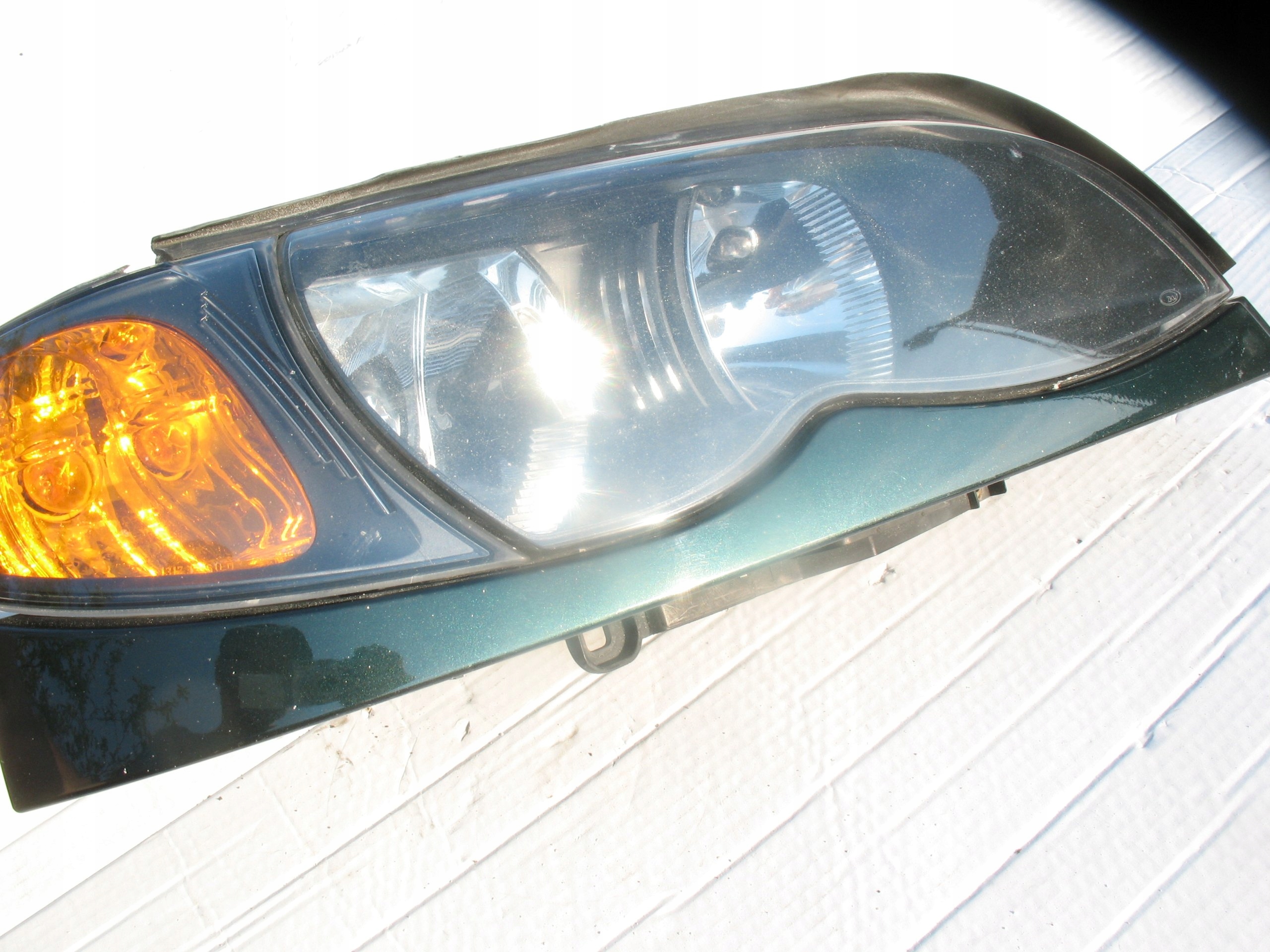 BMW E46 KLOSZ LAMPY REFLEKTORA PRAWY PRZED LIFTEM