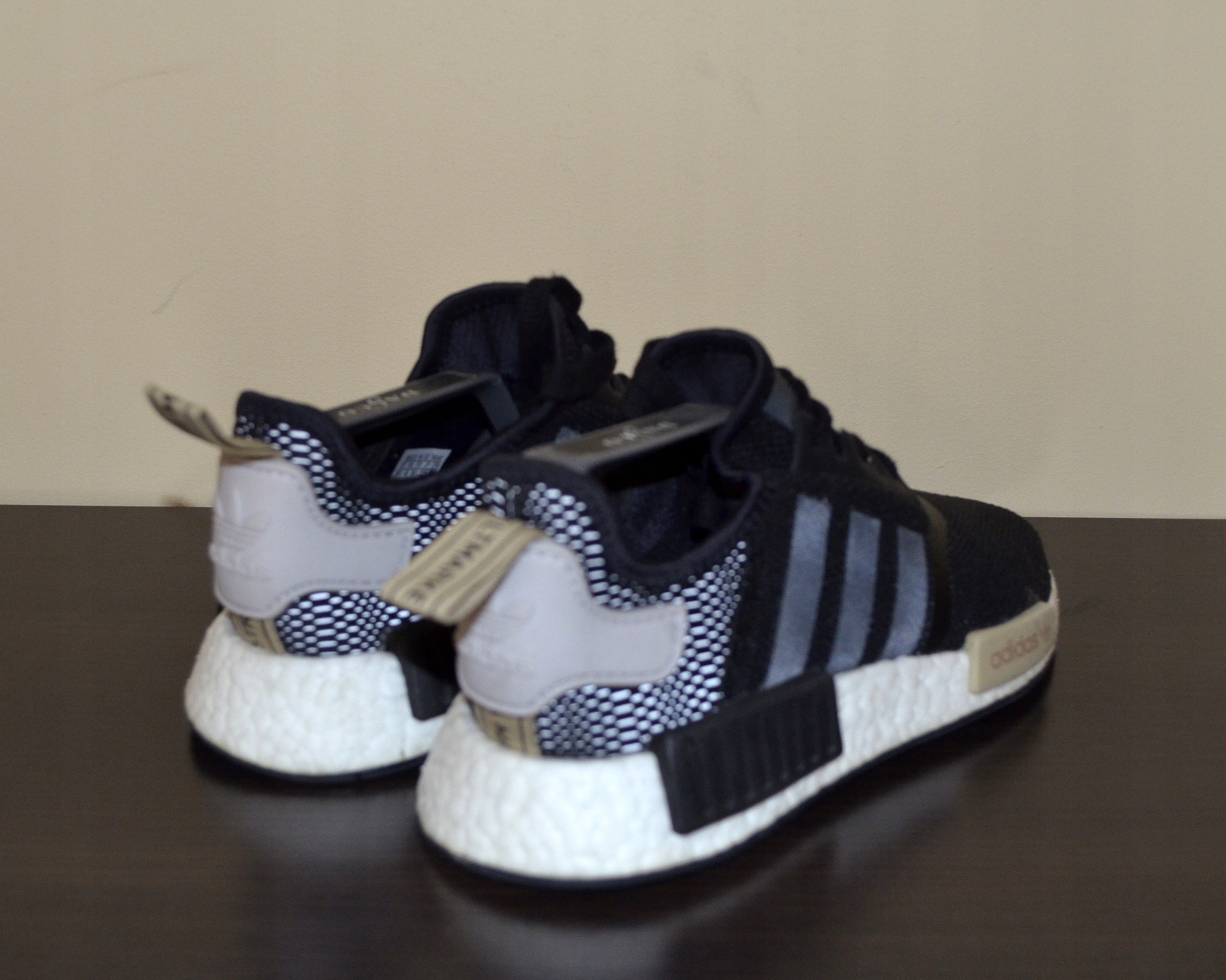 Buty Adidas Damskie NMD_R1 J CG6245 Nmd R. 39 13 Ceny i opinie Ceneo.pl Buty Adidas Damskie NMD_R1 J CG6245 Nmd R. 39 13 Ceny i opinie Ceneo.pl