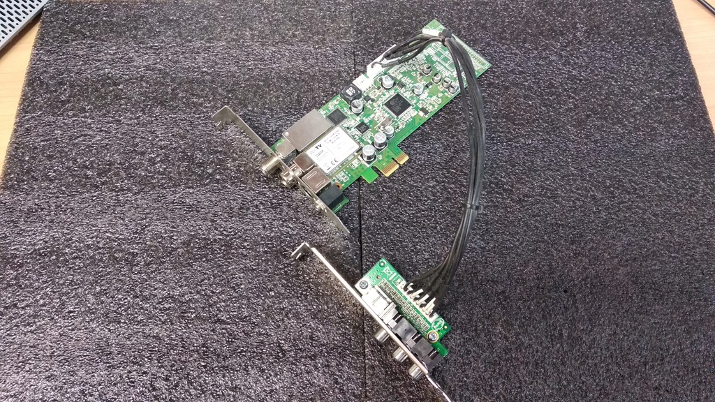 Karta Tuner TV Hauppauge WinTv-HVR-3300 DVBT DVBS