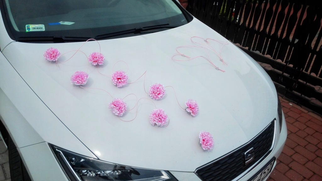 Dekoracja samochodu ozdoby na auto do ślub goździk