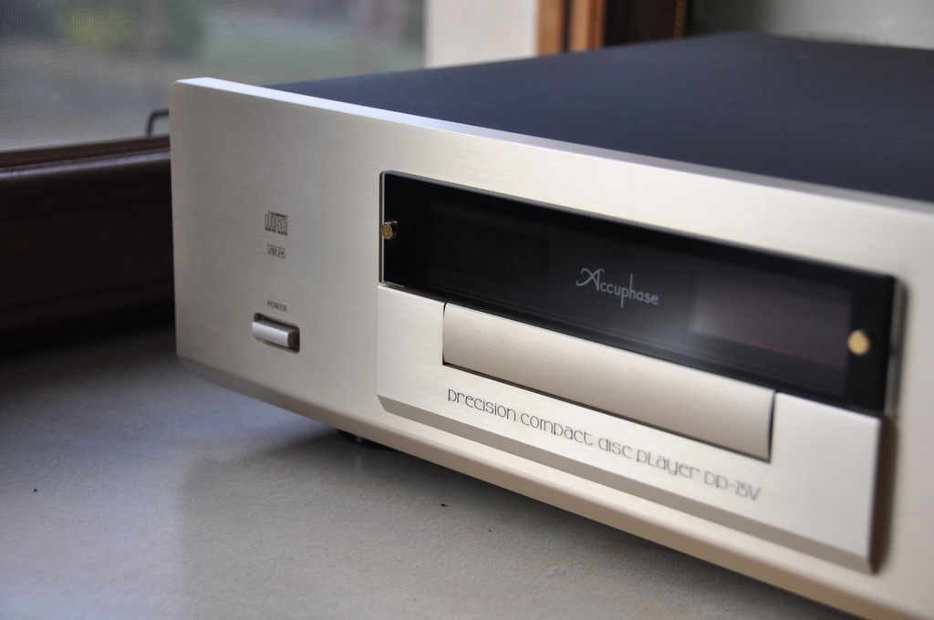 CD Accuphase DP-75V 