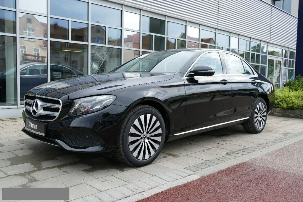 Мерседес e220d 4matic