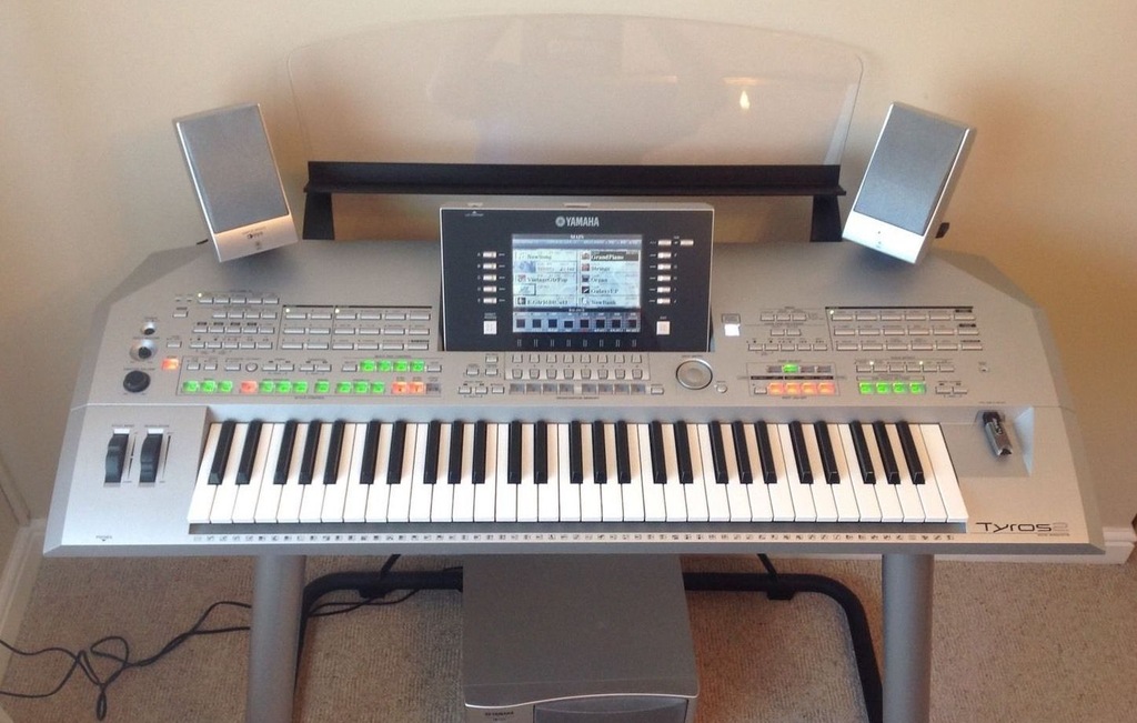 Yamaha Tyros 2 + TRS-MS02.