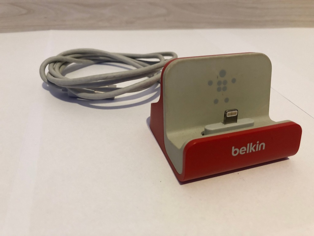 Stacja dokująca Belkin Lightning do iPhone - RED