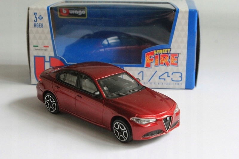 alfa romeo giulia bburago