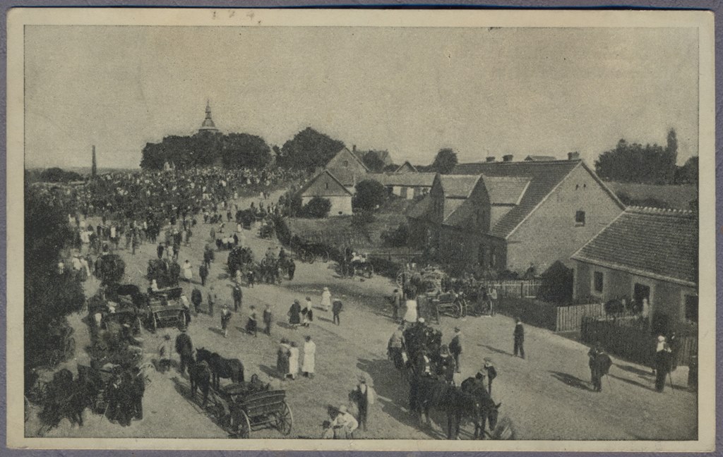 Dąbrówka Kościelna ok.1930r. Wielki Odpust e375