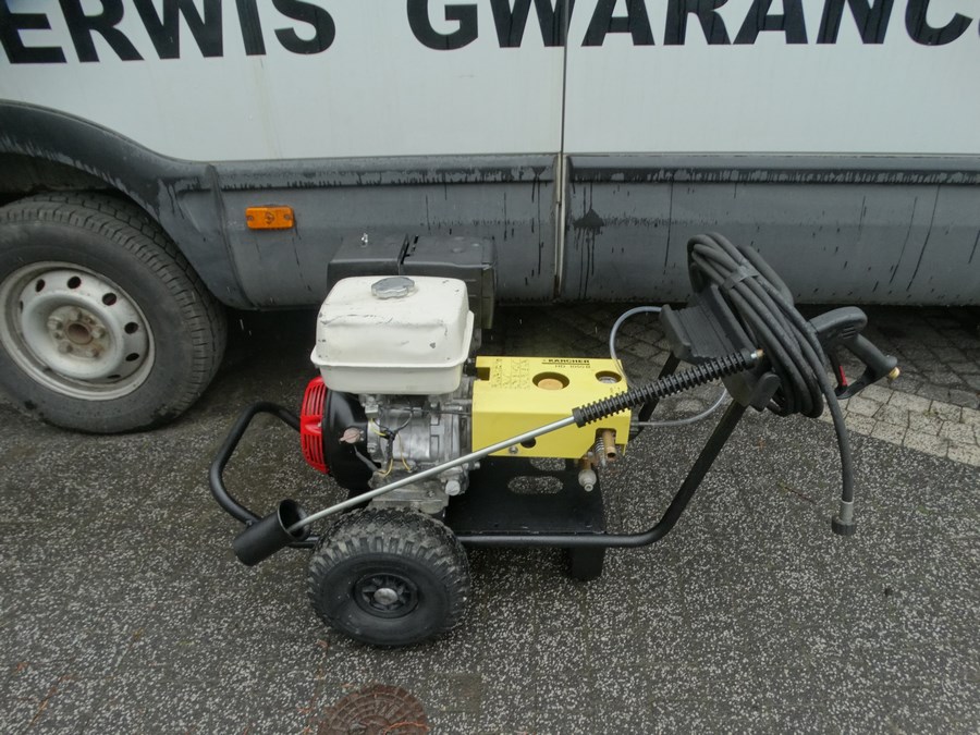 Myjka spalinowa Karcher HD 1050 B/ 3800 NETTO