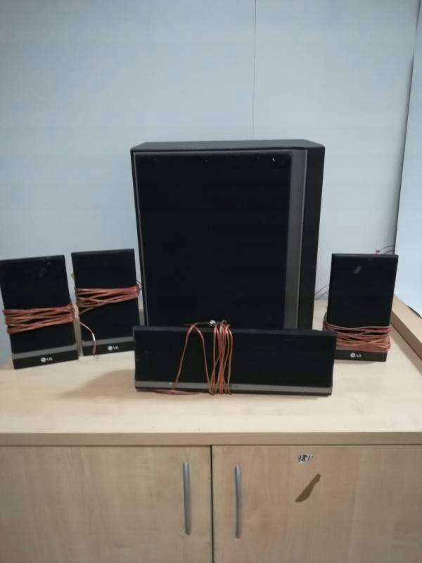 ZESTAW 4 GŁOŚNIKÓW LG 5.1 SH52SH + SUBWOOFER