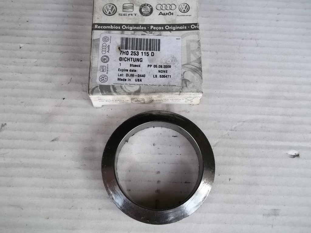 VW PIERŚCIEŃ USZCZELNIAJĄCY 7H0253115D NOWY ORG
