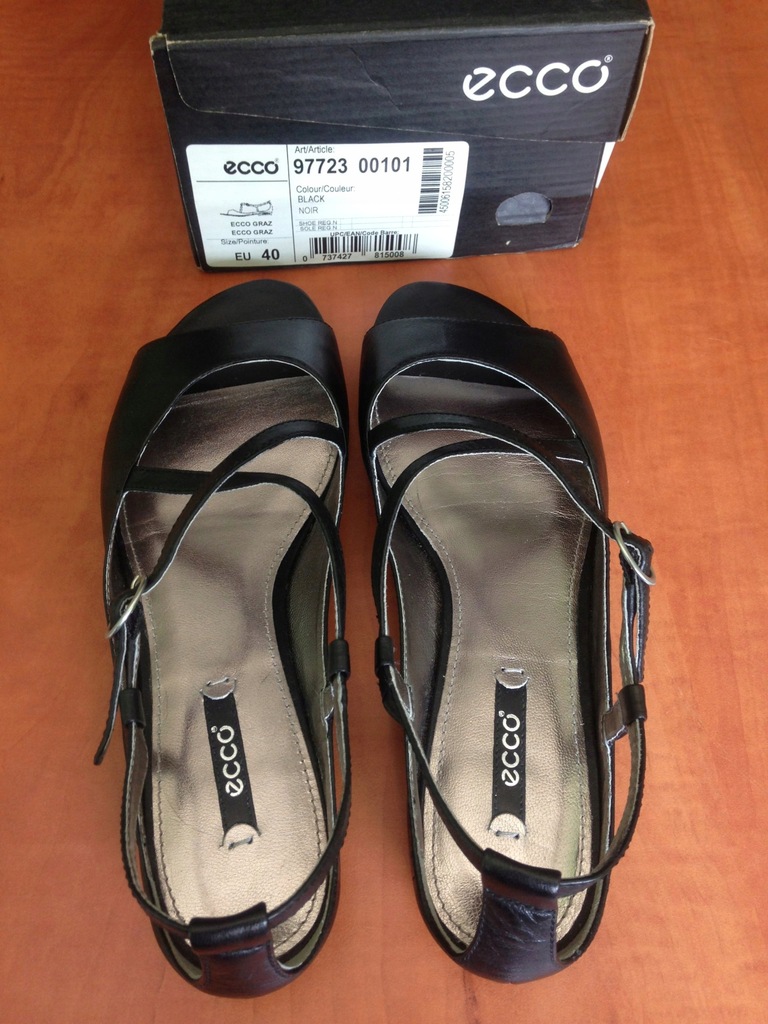 ECCO atrakcyjne sandały skórzane 40