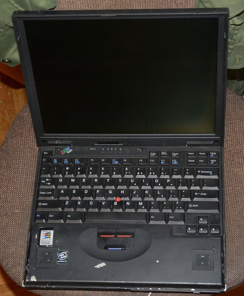 stary laptop IBM ThinkPad 600X Pentium 3 500MHz - 7703382783 ...