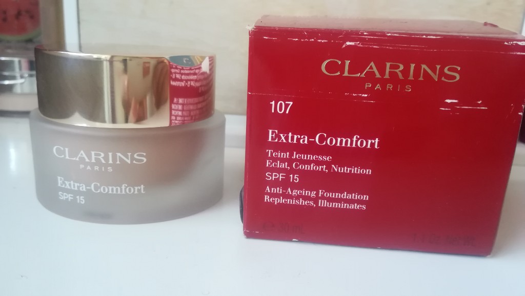podkład Clarins Extra Comfort 107 beige