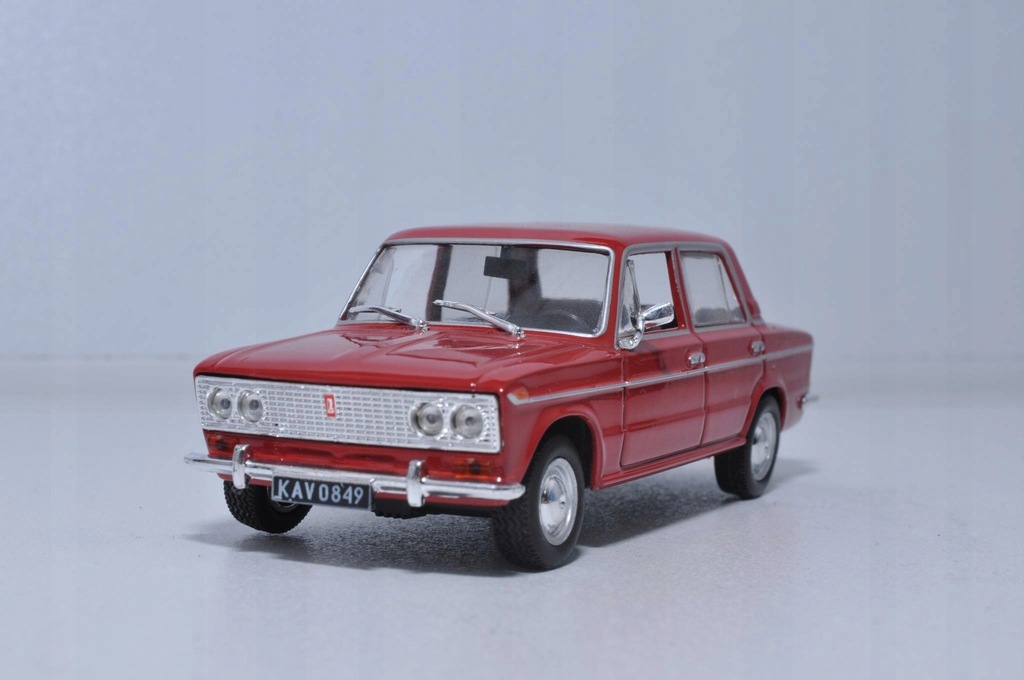 Łada 1500 1:43 Legendy PRL De Agostini