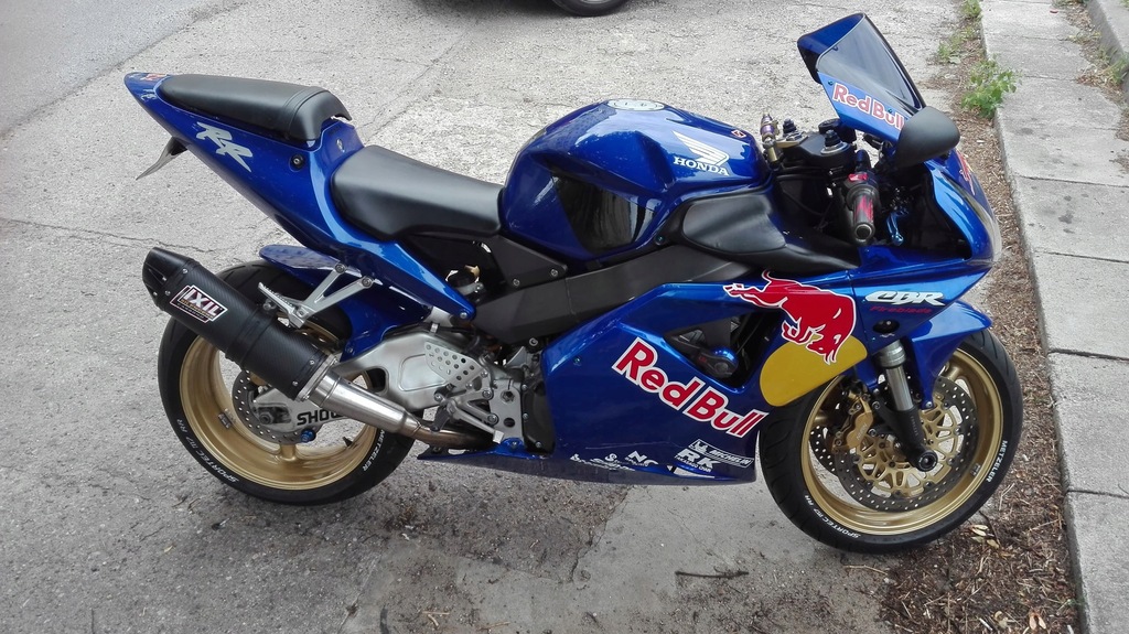 Honda cbr 954 rr red bull 2004r