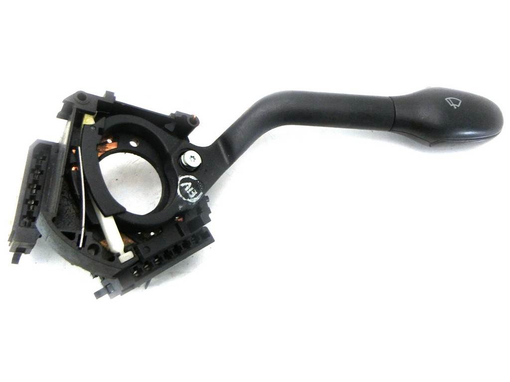 PRZEŁĄCZNIK WYCIERACZEK Seat Ibiza II FL 99-02