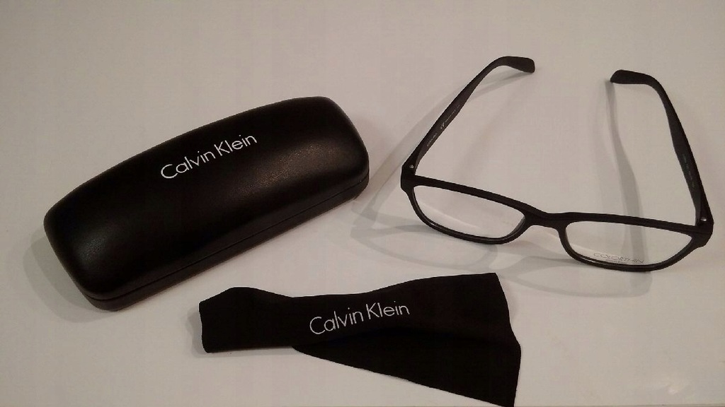 Okulary Calvin Klein 5890 czarne