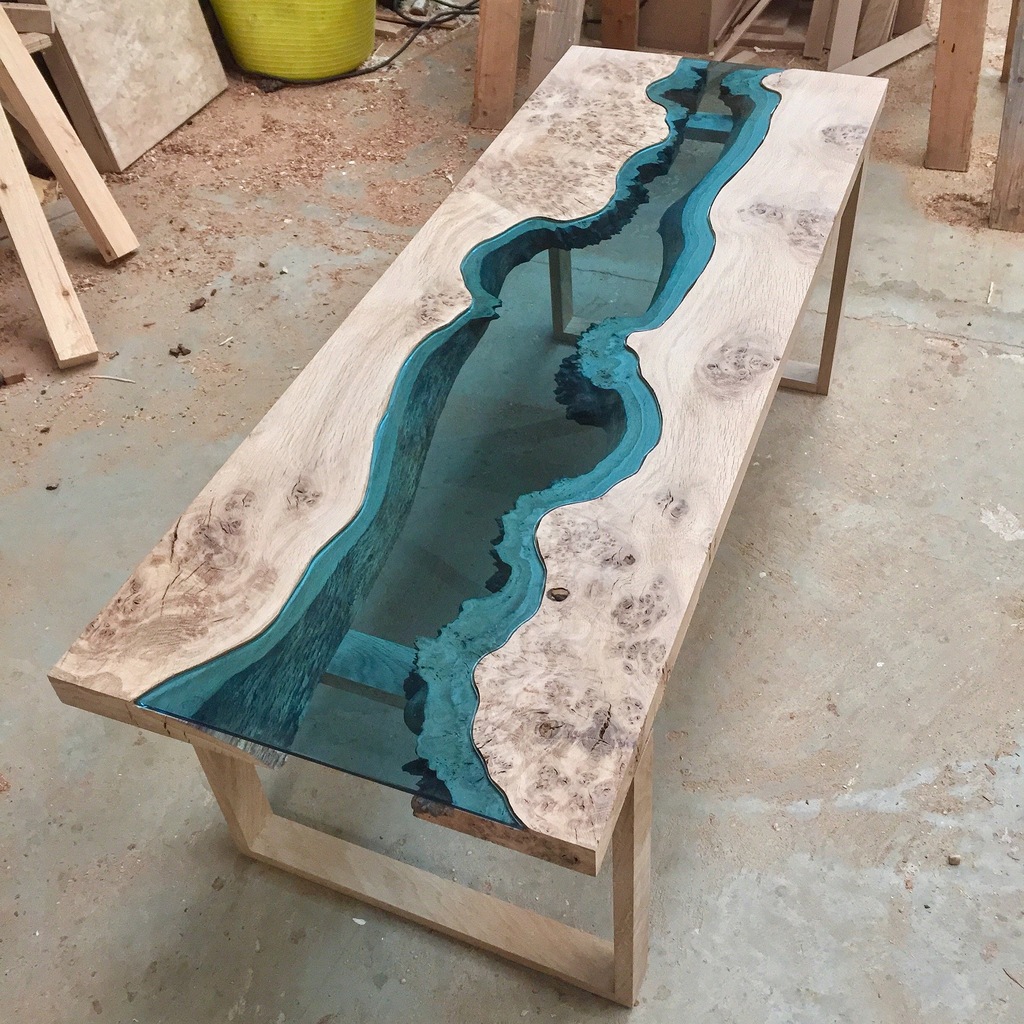 Stół drewniany typu LIVE EDGE RIVER - 7554669362 - oficjalne archiwum