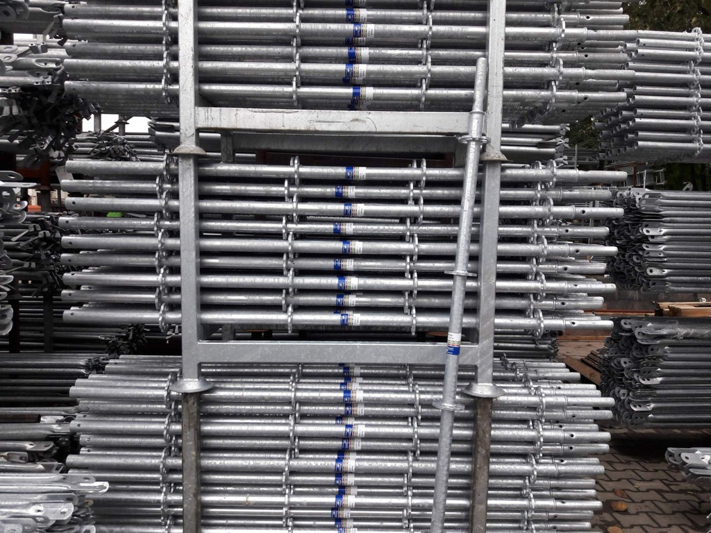 Rusztowanie rusztowania modułowe 270 m2 typ Layher